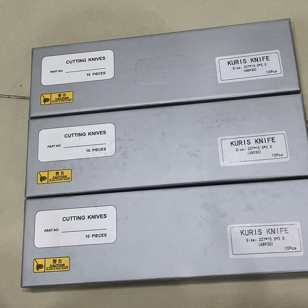 Dao máy cắt tự động 227x10.5x2.5b