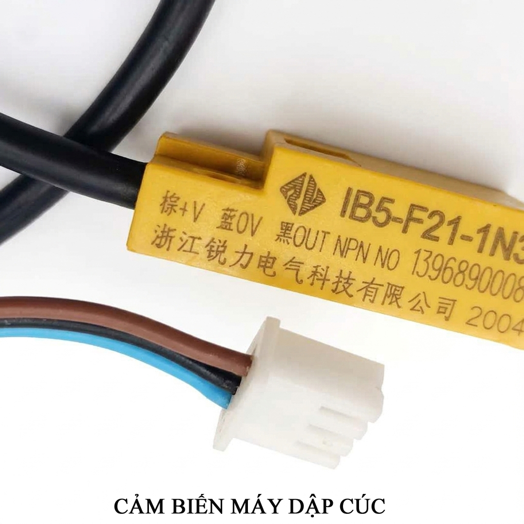 Cảm biến máy dập cúc IB5_F21_1N3