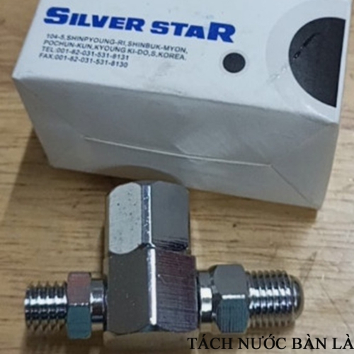 Tách nước bàn là