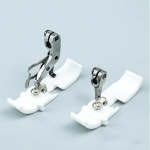 Chân vịt nhựa máy vắt sổ 4 chỉ