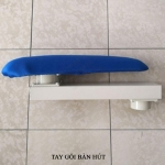 tay gối bàn hút-cầu là