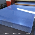 Tấm me ka làm khuôn máy lập trình
